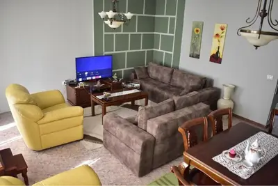 Apartment 2+1 for rent in Rruga Bardhok Biba, Tirana, 110 m². Photo 3 of 10