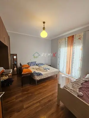 Apartment 2+1 for rent in Tregu Industrial, Durrës, 150 m². Photo 4 of 12