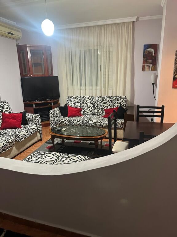 Apartament 2+1 me qera në Laprakë, Tiranë, 85 m²