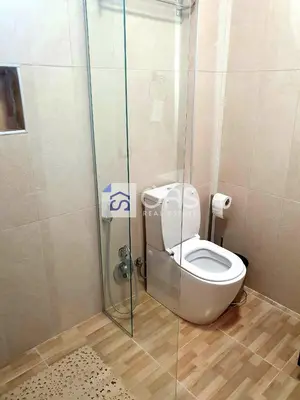 Apartment 1+1 for rent in Rruga Brrikadave, Tirana, 62 m². Photo 11 of 11