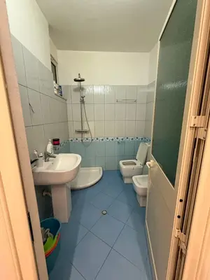 Apartament 2+1 me qera në Posta Shqiptare Durrës ZP Qendër - 2001, Durrës, 90 m². Foto 7 nga 7