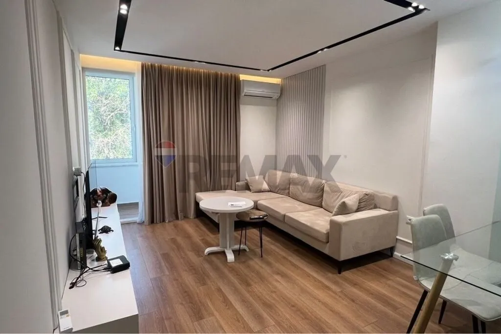 Apartament 2+1 me qera në Rruga Sami Frashëri, Tiranë, 70 m². Foto 1 nga 6