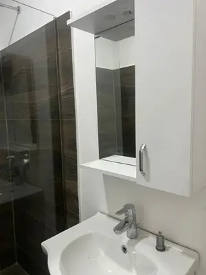 Garsoniere me qera në Galaktik, Durrës, 30 m². Foto 2 nga 10