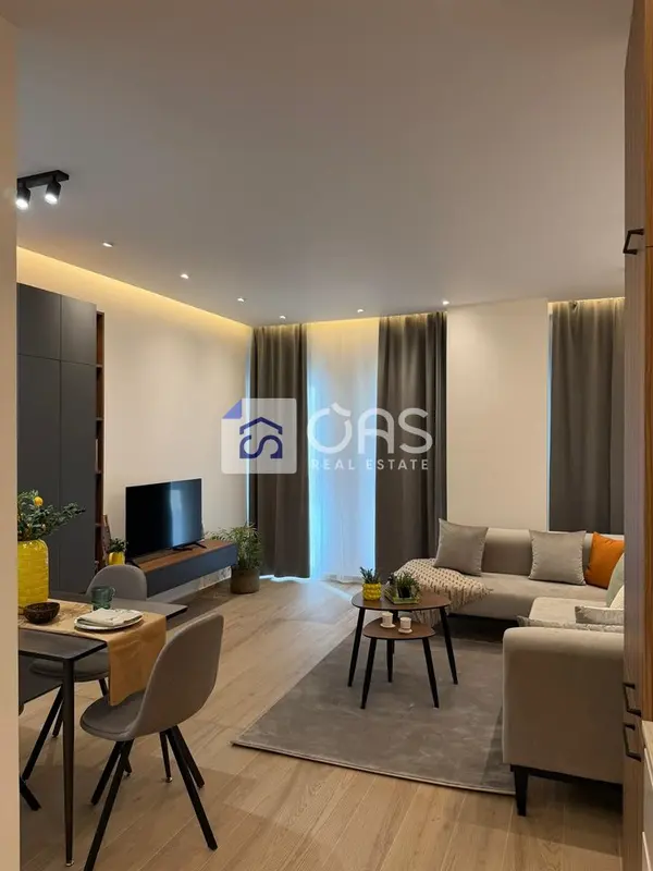 Appartamento 1+1 in affitto a Zogu i Zi, Tirana, 70 m²