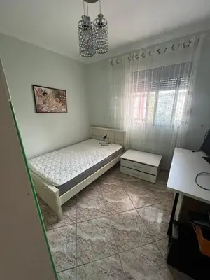 Apartament 2+1 me qera në Allias, Tiranë, 100 m². Foto 3 nga 4