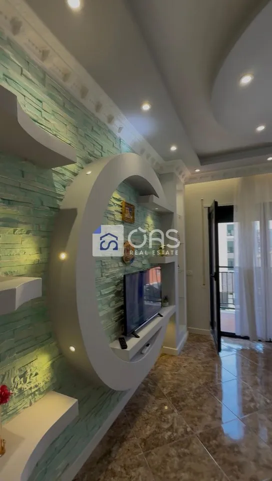 Appartamento 1+1 in affitto ad Astir, Tirana, 74 m². Foto 1 di 6