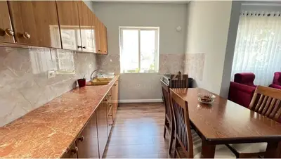 Apartament 2+1 me qera në Ministria për Europën dhe Punët e Jashtme, Tiranë, 126 m². Foto 6 nga 10