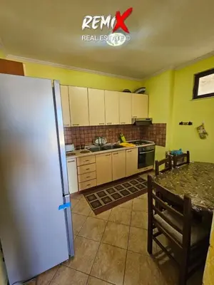 Apartment 3+1 for rent in Poliklinika, Durrës, 150 m². Photo 5 of 12