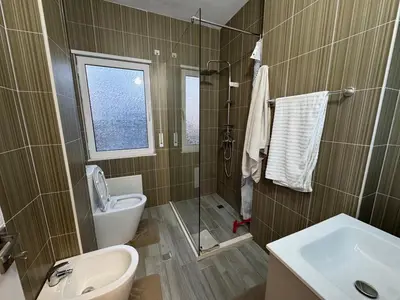 Apartament 2+1 me qera në Vollga, Durrës, 100 m². Foto 5 nga 8