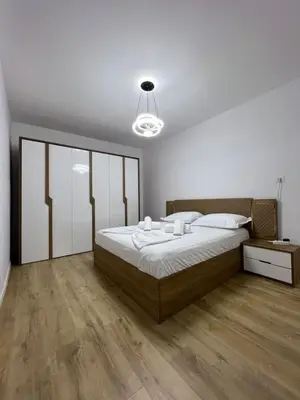 Apartament 2+1 me qera në 21 Dhjetori, Tiranë, 100 m². Foto 6 nga 7
