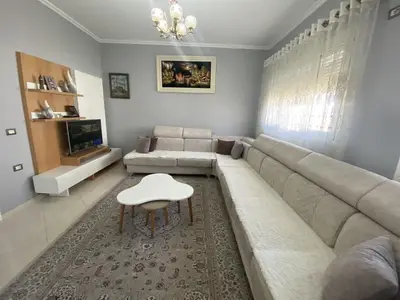 Villa for rent in TEG, Tirana, 500 m². Photo 2 of 9