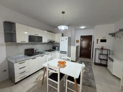 Apartment 2+1 for rent in Yzberisht, Tirana, 70 m². Photo 3 of 8