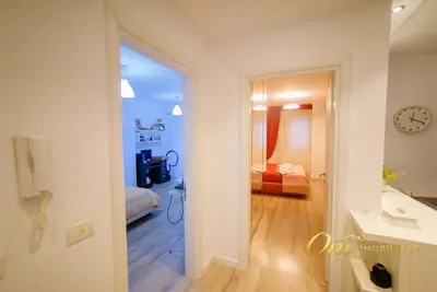 Appartamento 2+1 in affitto a Pazari i Ri, Tirana, 105 m². Foto 7 di 8