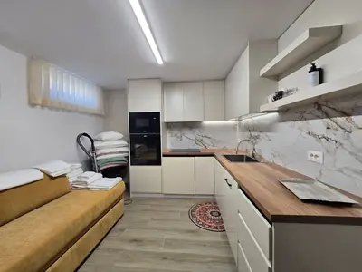 Apartment for rent in Bulevardi Republika, Korçë, 70 m². Photo 4 of 12