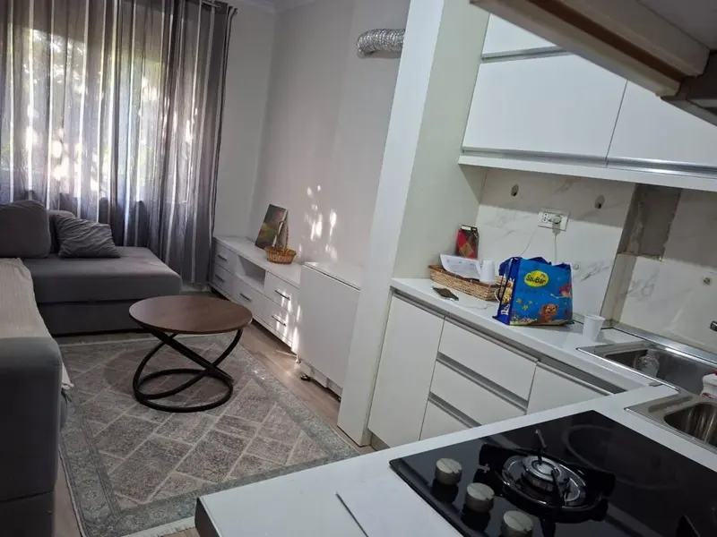Apartament 2+1 me qera në Ura e Tabakëve, Tiranë, 90 m²