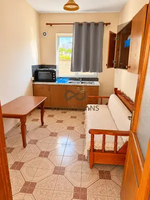 Apartament 2+1 me qera në Ali Demi, Tiranë, 90 m². Foto 8 nga 11