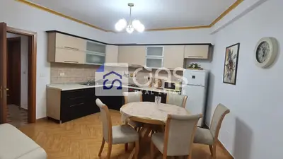 Appartamento 2+1 in affitto a Don Bosko, Tirana, 115 m². Foto 2 di 6