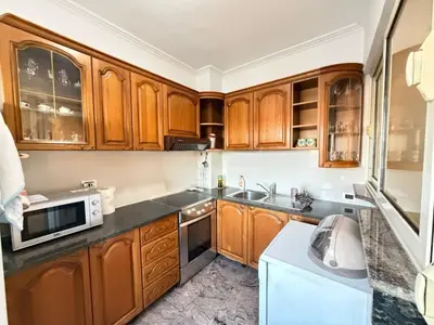 Apartament 2+1 me qera në Sheshi Skënderbej, Tiranë, 130 m². Foto 5 nga 12