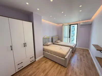 Apartament 3+1 me qera në Porcelan, Tiranë, 140 m². Foto 7 nga 7