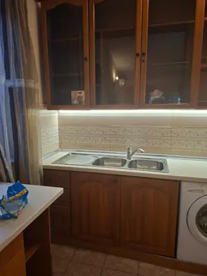 Vilë 2+1 me qera në Komuna e Parisit, Tiranë, 135 m². Foto 3 nga 7