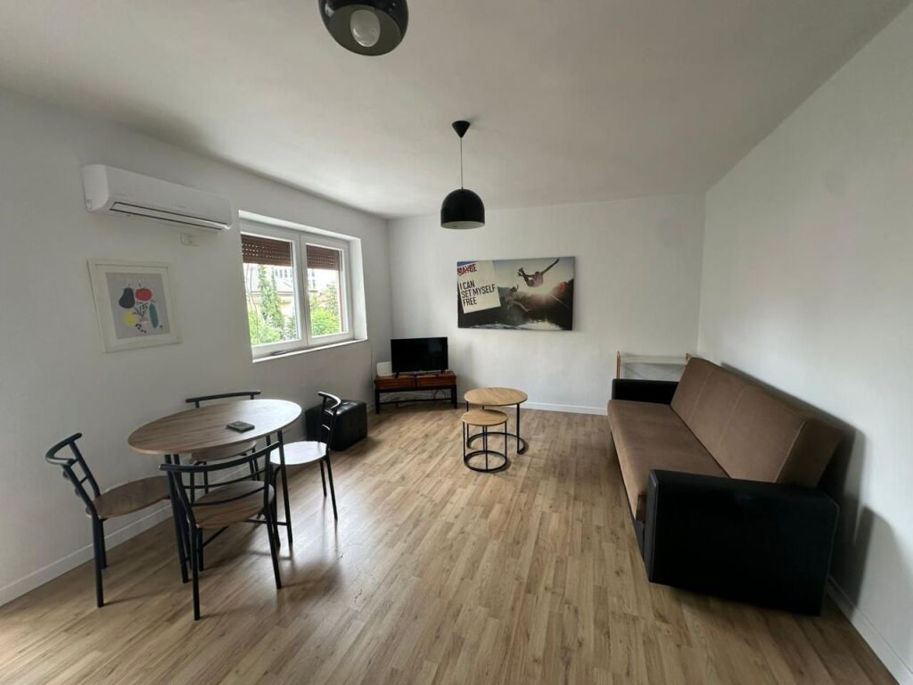 Apartament 1+1 me qera në Rruga e Elbasanit, Tiranë, 60 m²