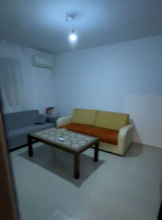 Apartment 2+1 for rent in Ali Demi, Tirana, 90 m². Photo 1 of 3