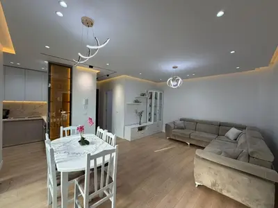 Apartment 2+1 for rent in Casa Italia, Tirana, 115 m². Photo 1 of 9