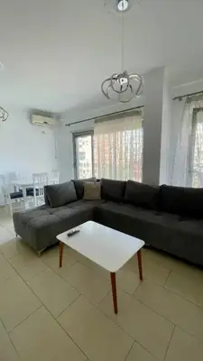 Apartament 1+1 me qera në Rruga Him Kolli, Tiranë, 75 m². Foto 1 nga 8