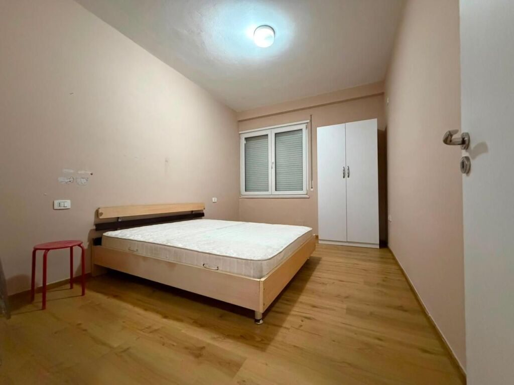 Apartment 2+1 for rent in Komuna e Parisit, Tirana, 90 m². Photo 3 of 3