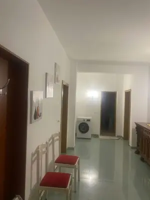 Apartament 2+1 me qera në Rruga Bardhyl Shehu, Durrës, 126 m². Foto 2 nga 6