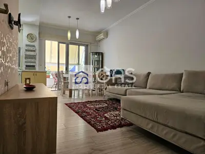 Appartamento 2+1 in affitto a Liqeni i Thatë, Tirana, 120 m². Foto 2 di 4