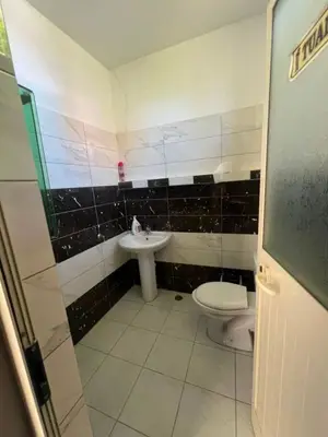 Zyrë me qera në Xhafzotaj, Durrës, 64 m². Foto 3 nga 6