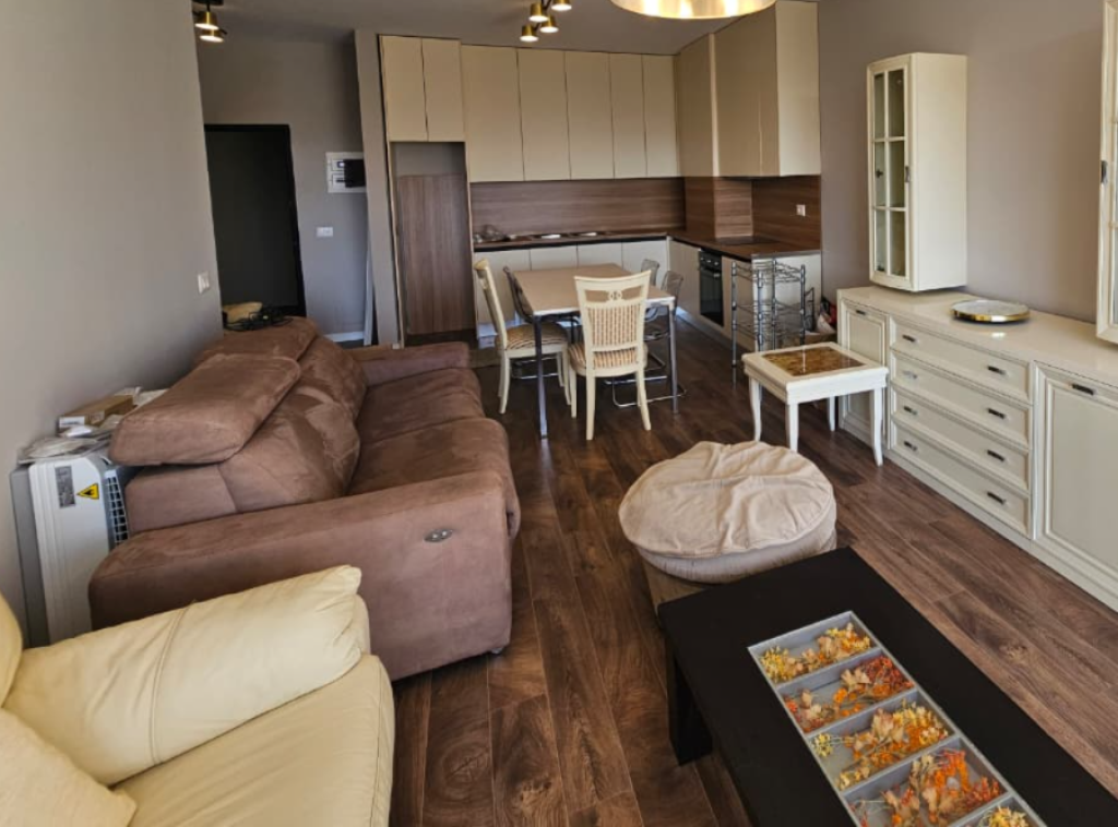 Apartament 2+1 me qera në Casa Italia, Tiranë, 95 m². Foto 3 nga 3