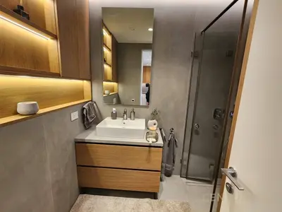 Apartment 1+1 for rent in Kompleksi Dinamo, Tirana, 70 m². Photo 3 of 12