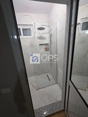 Apartament 2+1 me qera në 5 Maj, Tiranë, 75 m². Foto 6 nga 9