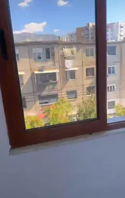 Apartament 1+1 me qera në Komisariati i Policisë Nr. 4, Tiranë, 60 m². Foto 9 nga 10