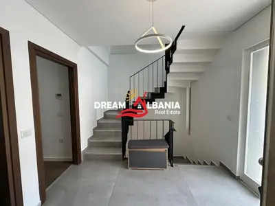 Villa in affitto a Mullet, Tirana, 250 m². Foto 11 di 12