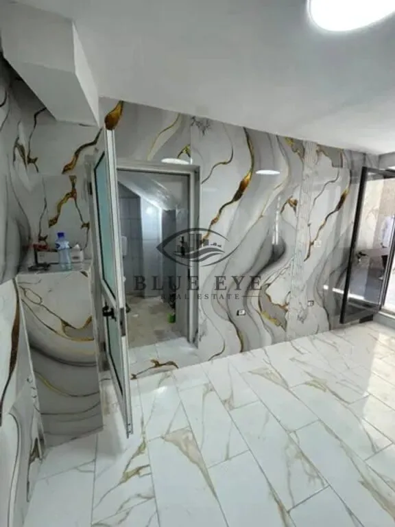 Ambient biznesi me qera në Sheshi Pranvera, Durrës, 20 m². Foto 1 nga 3