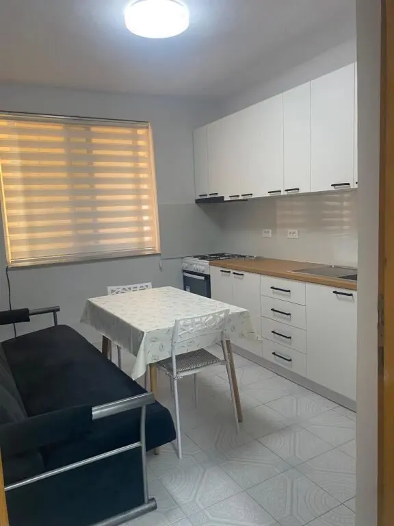 Appartamento 1+1 in affitto a Rruga Abdyl Frashëri, Tirana, 56 m²