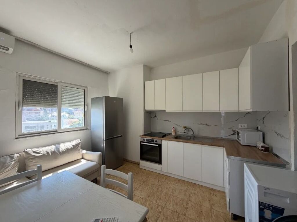 Appartamento 1+1 in affitto a Don Bosko, Tirana, 70 m²