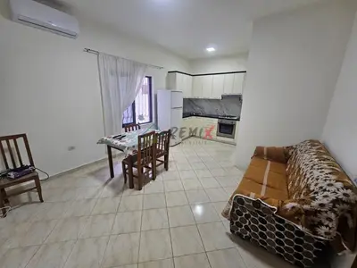 Apartament 1+1 me qera në Rruga Sulejman Pitarka, Durrës, 70 m². Foto 6 nga 12