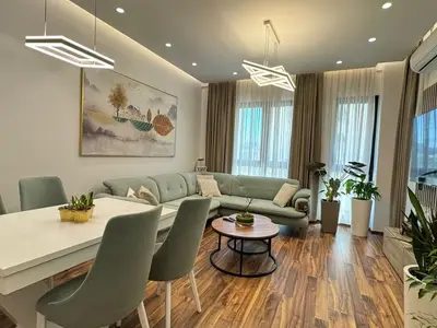 Apartment 1+1 for rent in Square 21, Tirana, 77 m². Photo 3 of 12