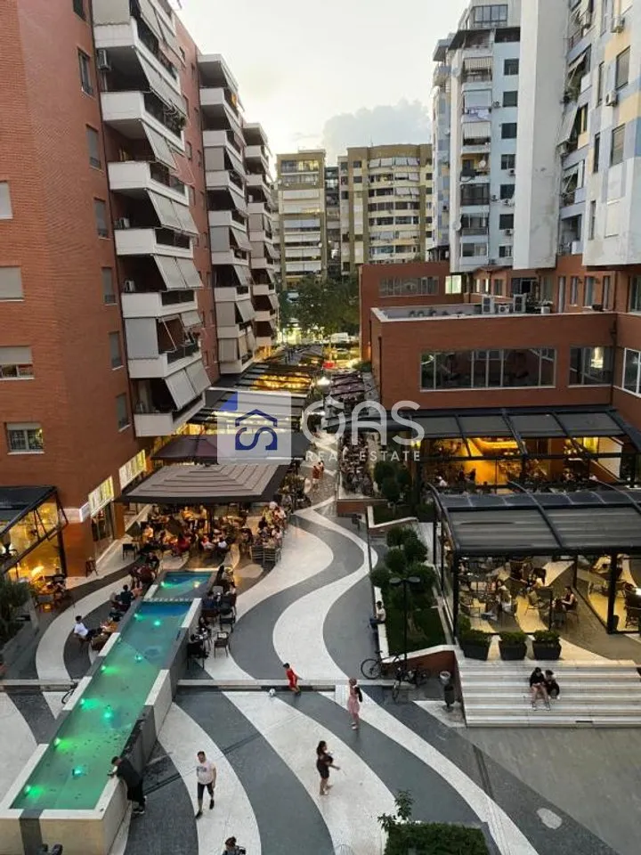 Appartamento 3+1 in affitto a Rruga Kavajes, Tirana, 125 m². Foto 1 di 3