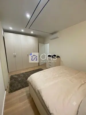 Apartament 3+1 me qera në Liqeni i Thatë, Tiranë, 132 m². Foto 8 nga 12
