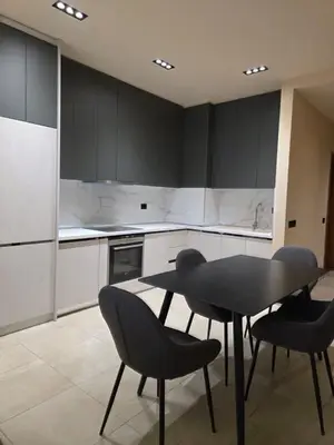 Appartamento 1+1 in affitto a Yzberisht, Tirana, 70 m². Foto 7 di 8