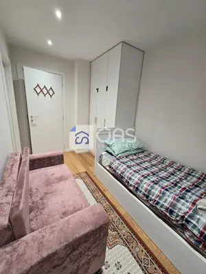 Apartament 3+1 me qera në Pazari i Ri, Tiranë, 100 m². Foto 4 nga 6