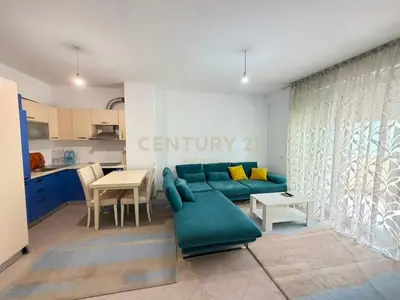 Apartment 1+1 for rent in Kompleksi Magnet, Tirana, 91 m². Photo 1 of 7