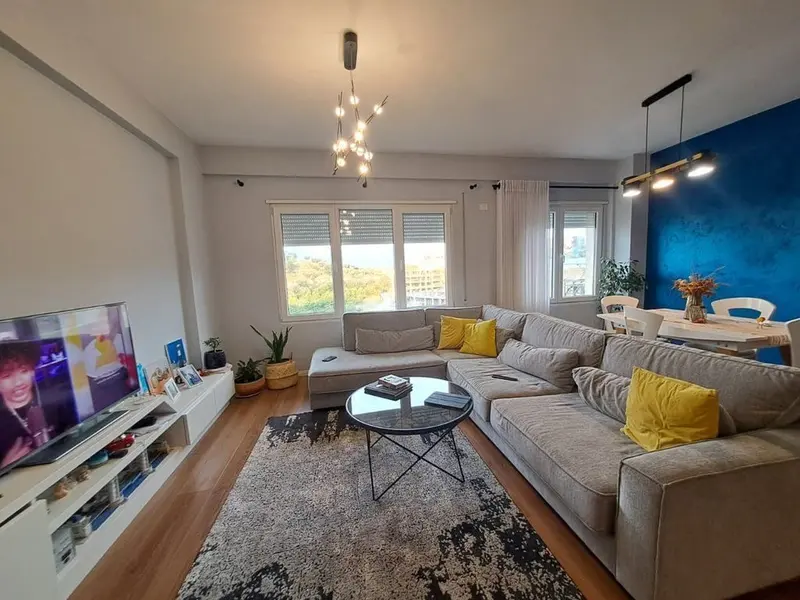 Dupleks 2+1 me qera në Kodra e Diellit, Tiranë, 125 m²