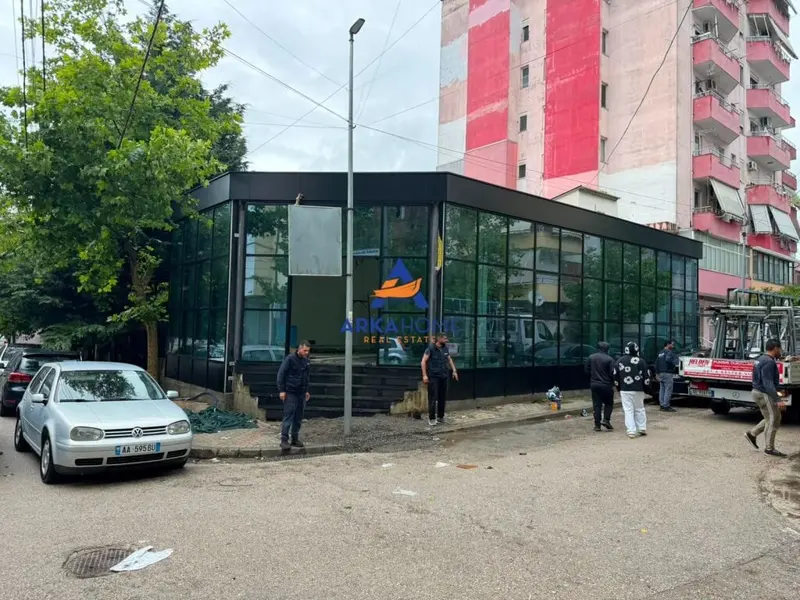 Commercial space for rent in Krujë, 140 m²