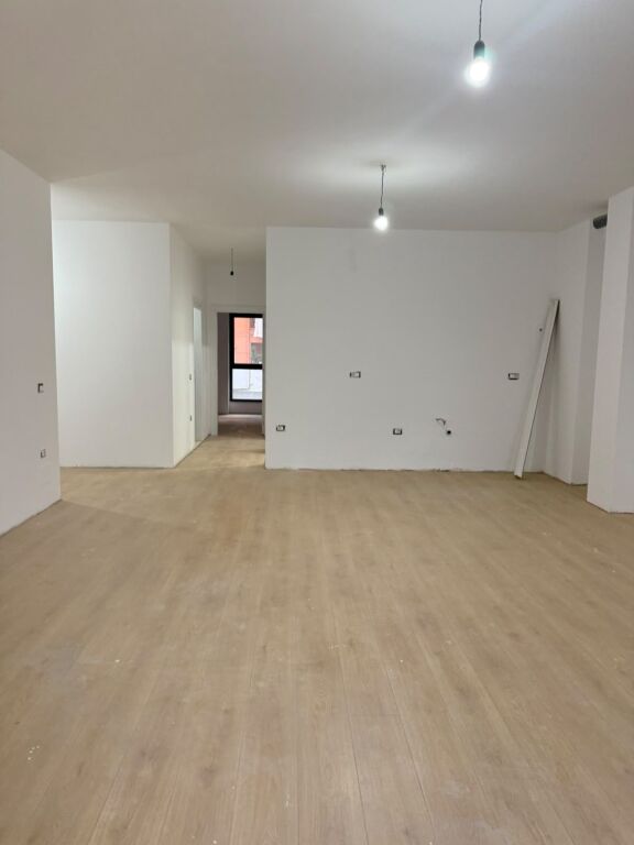Office for rent in Jordan Misja, Tirana, 115 m². Photo 3 of 3